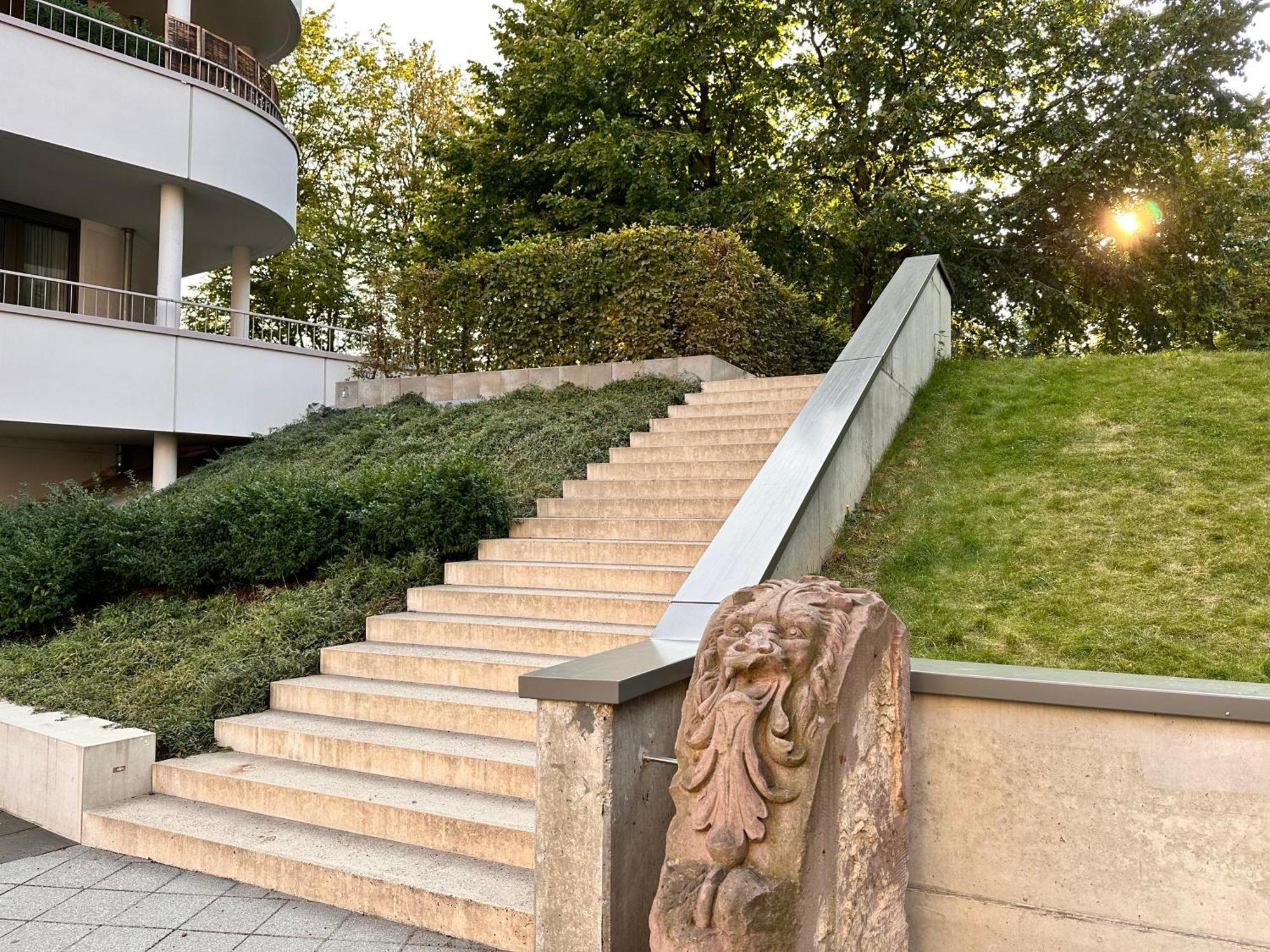 Апартаменты Stadtwohnung Mit Garten Кассель
